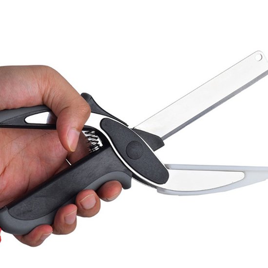442 : Kitchen Scissors with Built-In Cutting Board