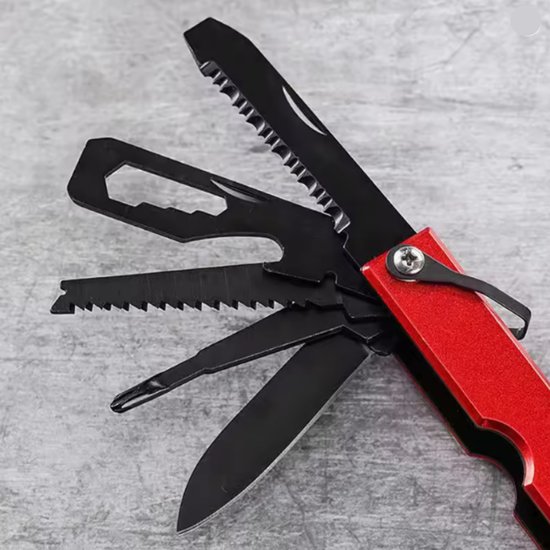 2138 : 17-in-1 Multitool Axe Hammer