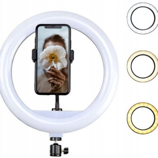 023 : 70W LED ring light with tripod & remote