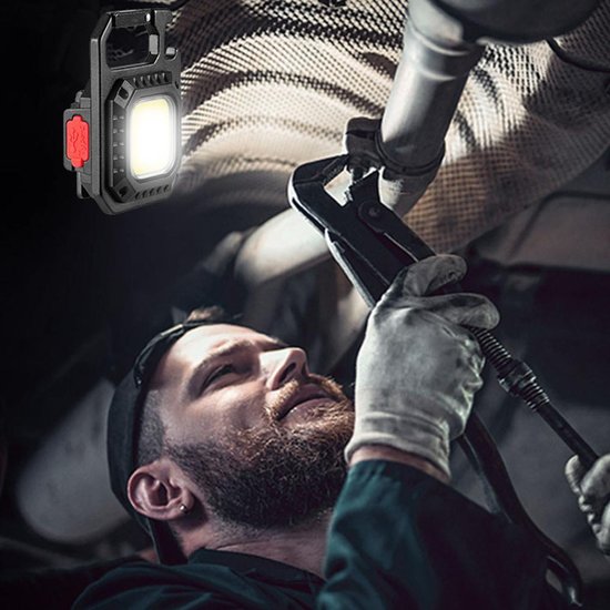 412 : Mini keychain flashlight pocket opener