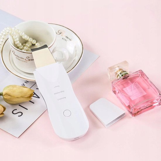 119 : Ultrasonic face cavitation peeling 5in1