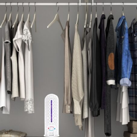 392 : Mini air dehumidifier moisture absorber