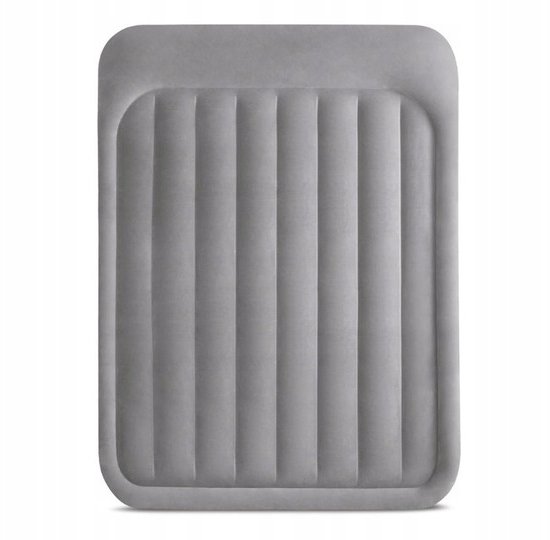 470 : Air mattress with built-in electric pump