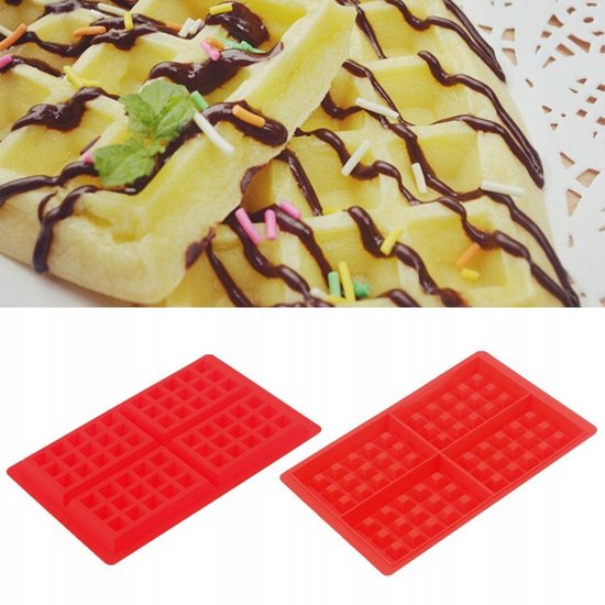077 : Multi-Use Silicone Waffle & Snack Mold – 4-Section Baking Tray