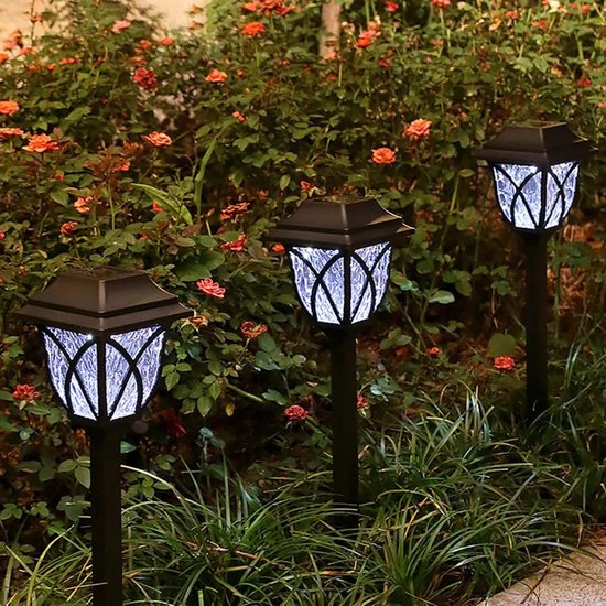 297 : SOLAR GARDEN LAMP 44CM