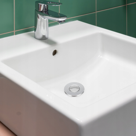 521 : Sink drain stopper with removable stainless steel filter basket