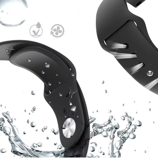 2013-1 : Durable silicone watch band-white