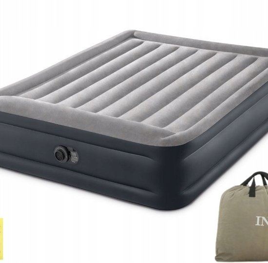 470 : Air mattress with built-in electric pump