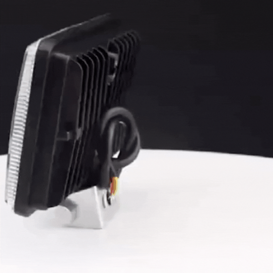 195 : 108W LED Fog & Work Light for Trucks, Boats, Tractors