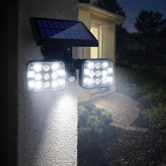 097 : Solar lamp 138 led with motion sensor + remote 2835 smd