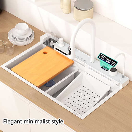 587 : ADM Smart kitchen sink with pull-out faucet