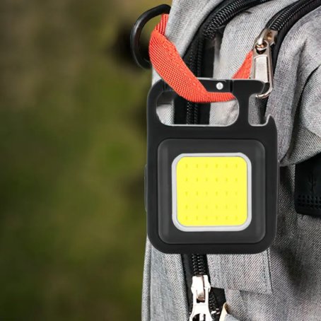 412 : Mini keychain flashlight pocket opener