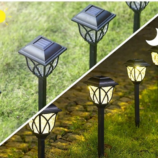 297 : SOLAR GARDEN LAMP 44CM