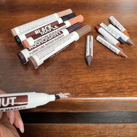 465 : Furniture repair kit – 6 shades