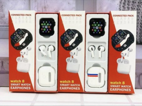 469 : Smart watch + headphones set 8 DM01