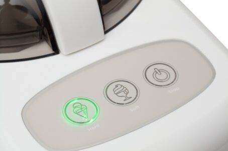 CR 4481 : Camry Ice cream maker – capacity 0,7l